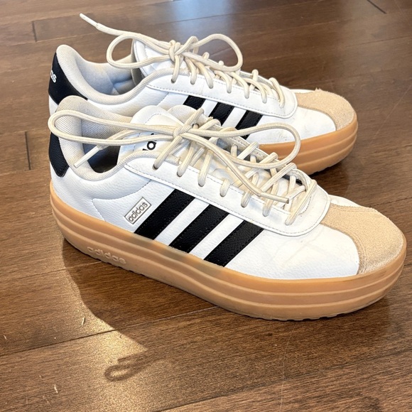 adidas Shoes - Adidas platform sneaker